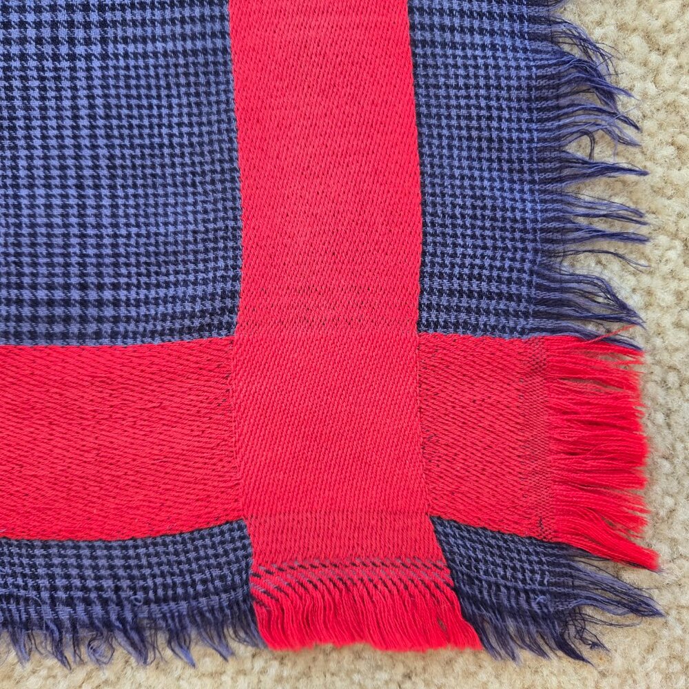 Inouitoosh 100% Wool Houndstooth Scarf Inoui Editions - Picture 4 of 8